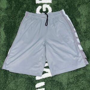 Nike Men's Light Gray Athletic Shorts